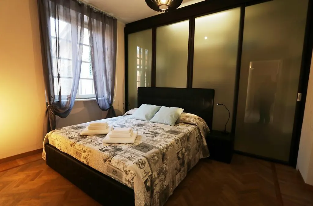 Ancient Courtyard Bonanomi 2 Bedroom Apartment 코모