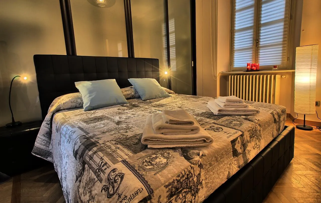 Ancient Courtyard Bonanomi 2 Bedroom Apartment 코모
